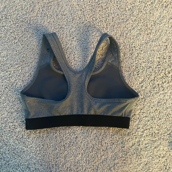 Girls Youth Nike Bundle - Picture 3 of 7